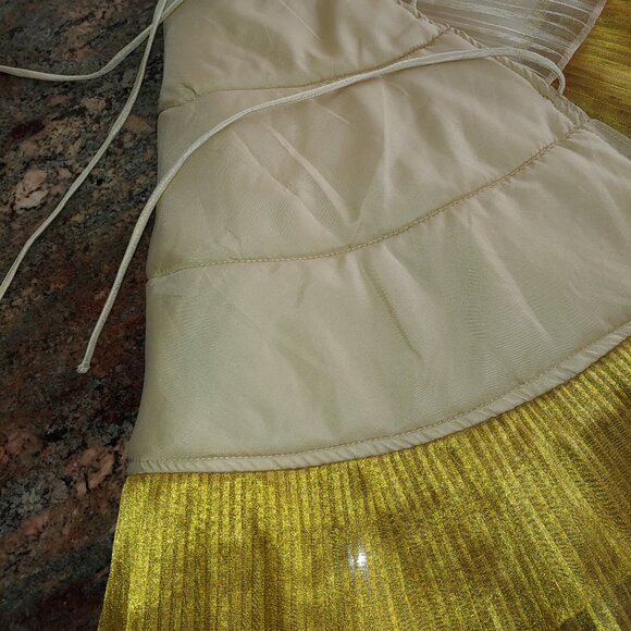 Pier 1 Imports Ruffled Gold Beaded Frilly Christmas Tree Skirt 48" - Picture 12 of 12